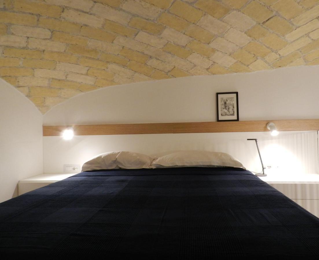 Tolli Colosseo Apartment ローマ エクステリア 写真